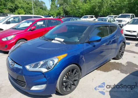 2017 Hyundai Veloster Value Edition из США, поврежденный, VIN KMHTC6AD8HU318294